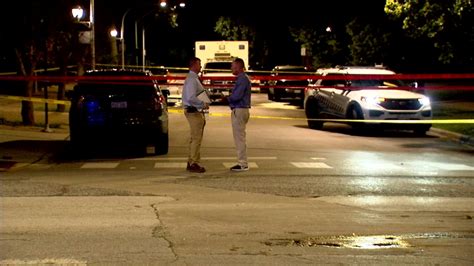 Chicago police: 3 men shot while outside in Morgan Park